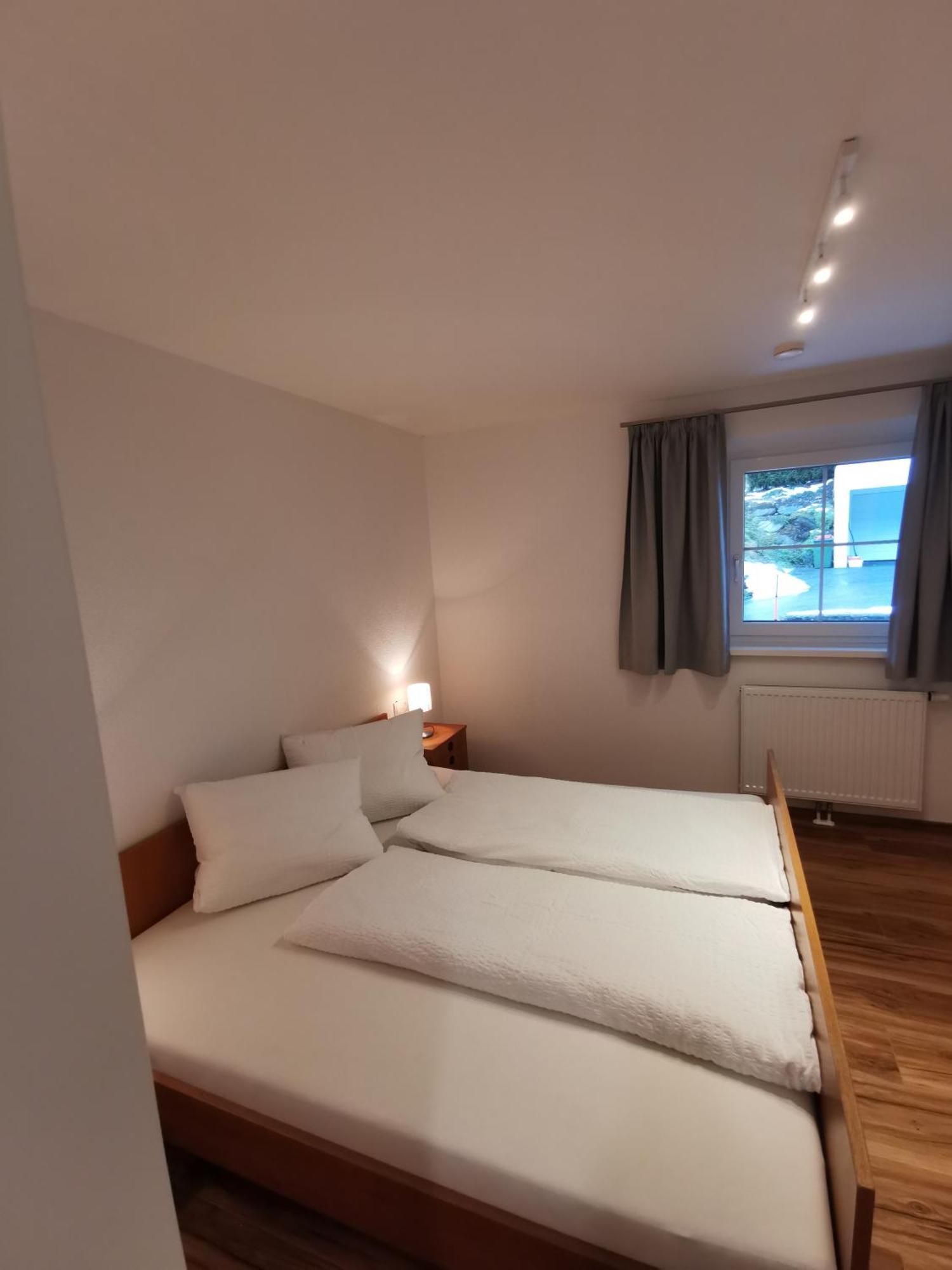 Apartments Haus Schoen - Preise Inclusive Pitztal Sommer Card Jerzens Bilik gambar